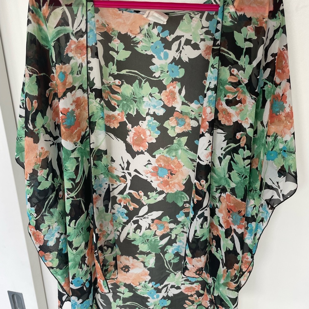 ***Fundraiser*** Emory park kimono style sheer cover / top
